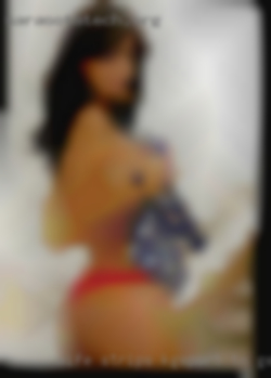 Wife strips at amateur ladys of sex Kingsport, TN getting fucked.
